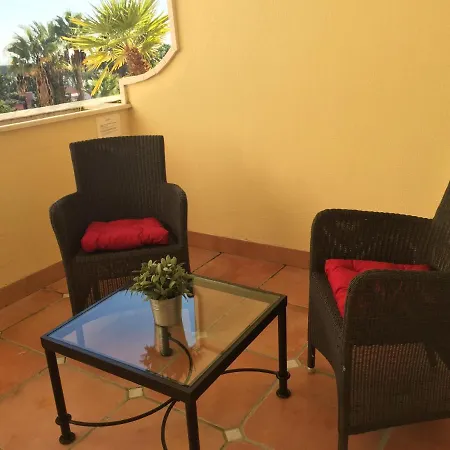 Apartment Guadalpin Luxury *