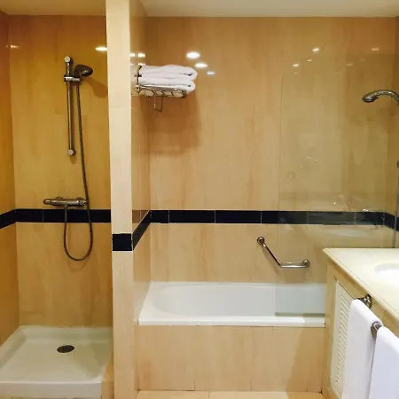 Guadalpin Luxury Apartment Marbella