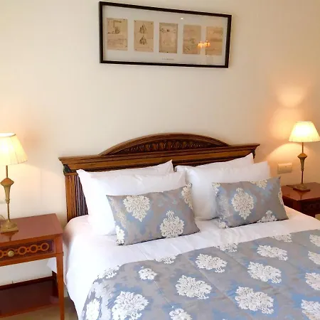 Apartment Guadalpin Luxury